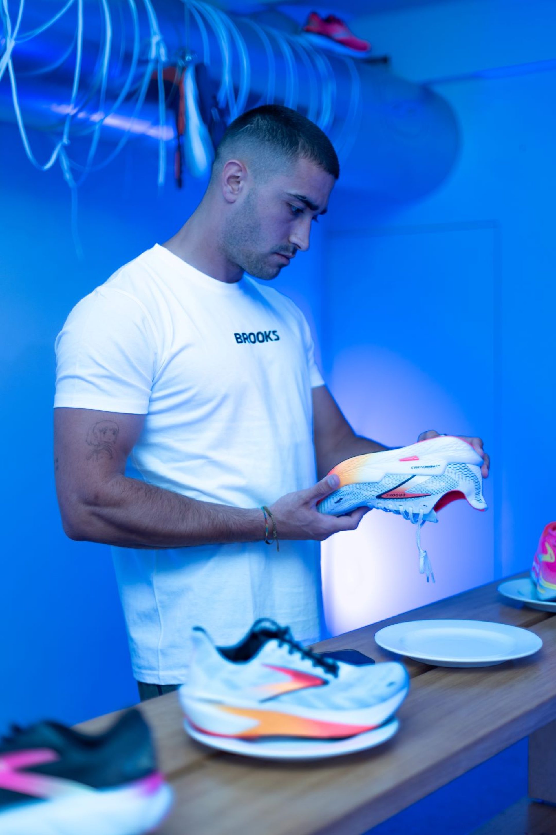 63907_240507_184545sm03383